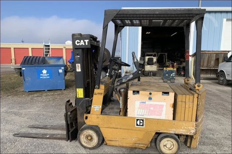 Catalogo De Peças CATERPILLAR - M60B - Empilhadeira