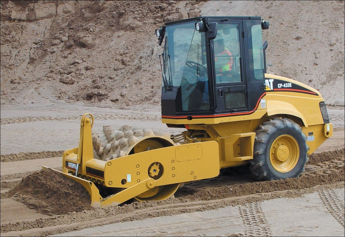 Manual de Serviço CATERPILLAR - CP-433E - Rolo Compactador Vibratório (Inglês) PDF