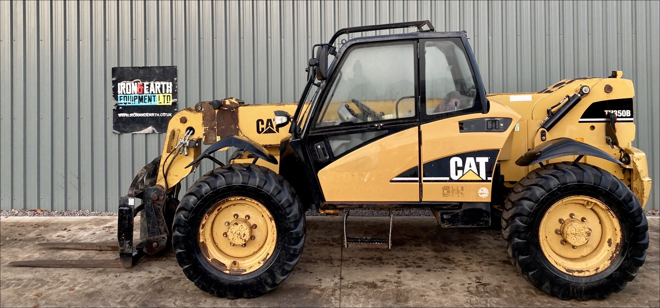 CATALOGO DE PEÇAS CATERPILLAR - TH350B - MANIPULADOR TELESCÓPICO EM PDF