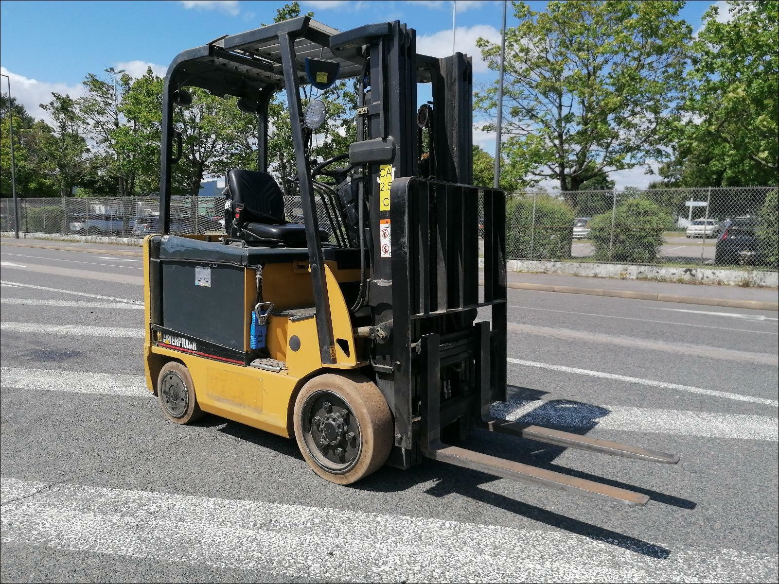 Catalogo De Peças CATERPILLAR - EC25N - Empilhadeira