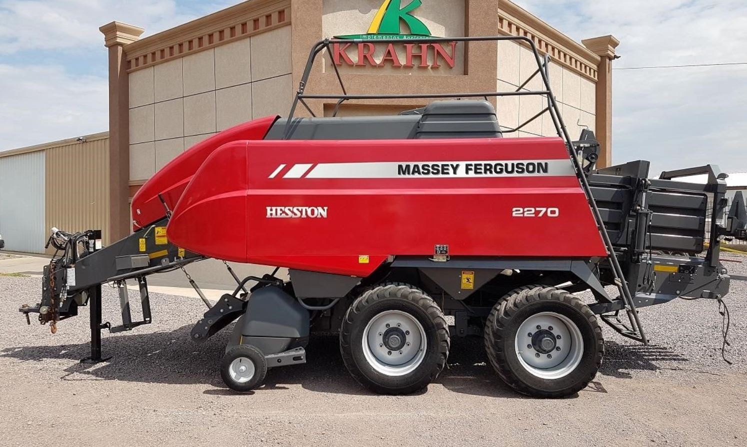 MANUAL DO OPERADOR MASSEY FERGUSON - 2240, 2250, 2260 - 2013