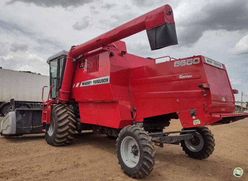MANUAL DO OPERADOR MASSEY FERGUSON - MF5650 HYDRO - 2013