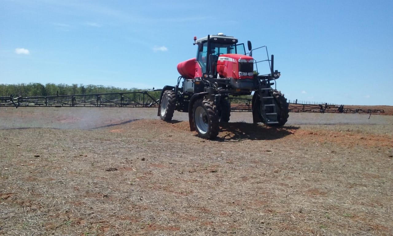 MANUAL DO OPERADOR MASSEY FERGUSON - MF8125 - 2018 - PULVERIZADOR
