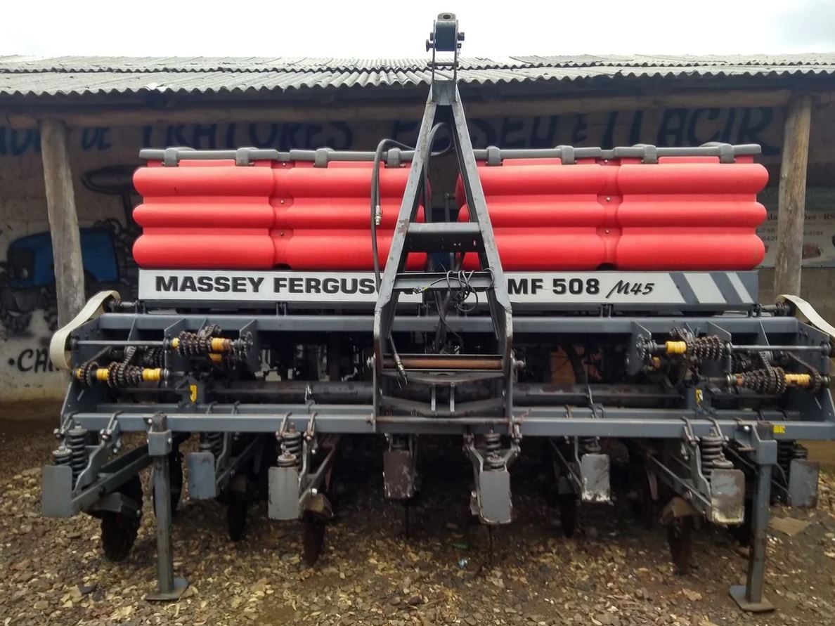 MANUAL DO OPERADOR MASSEY FERGUSON - MF500 L/ M /S/ V, 506, 508