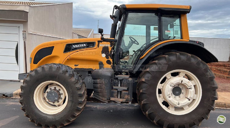 Manual do Operador Valtra - Bh Giii 135i, 145, 165, 180, 200, 210i