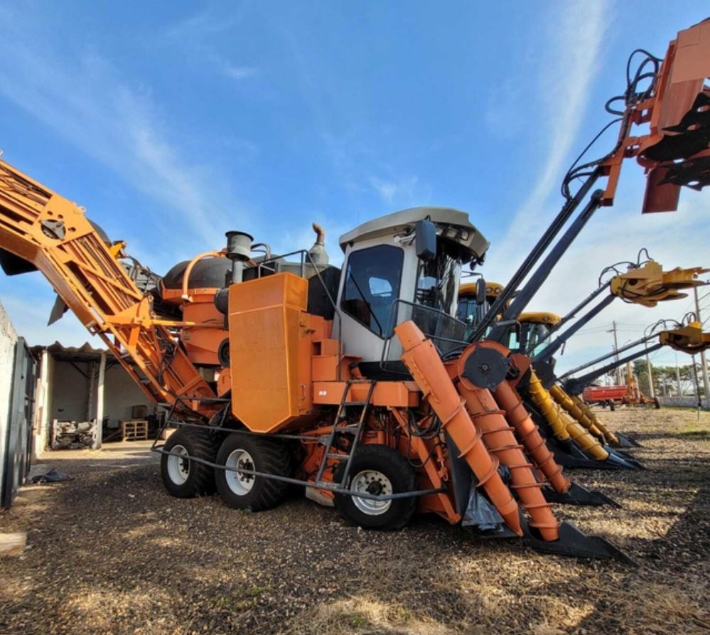 Manual do Operador Valtra - S5010 E/p - 2015 - Colhedora