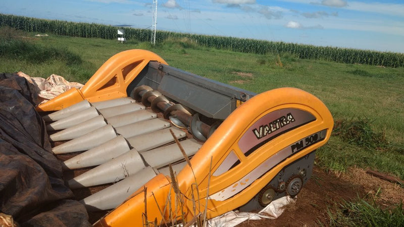 Manual do Operador Valtra - Serie Pm500 - 2010 - Colhedora de Milho