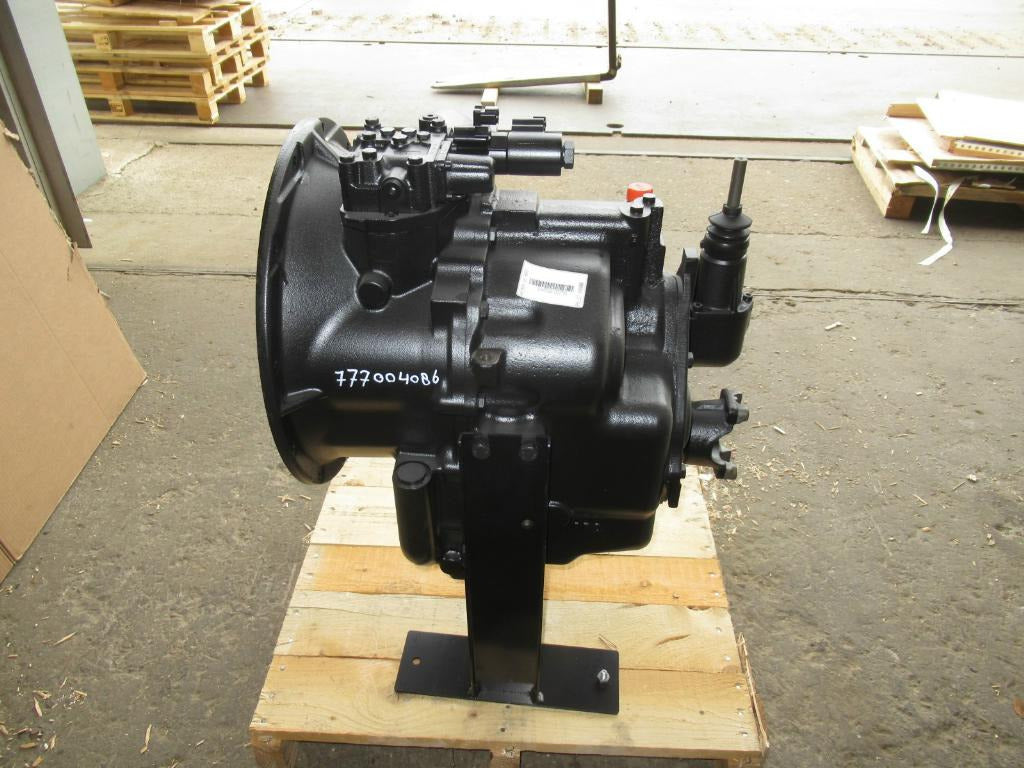 MANUAL DE SERVIÇO TRANSMISSIÃO Mod. TLB1 2WD / 4WD CARRARO