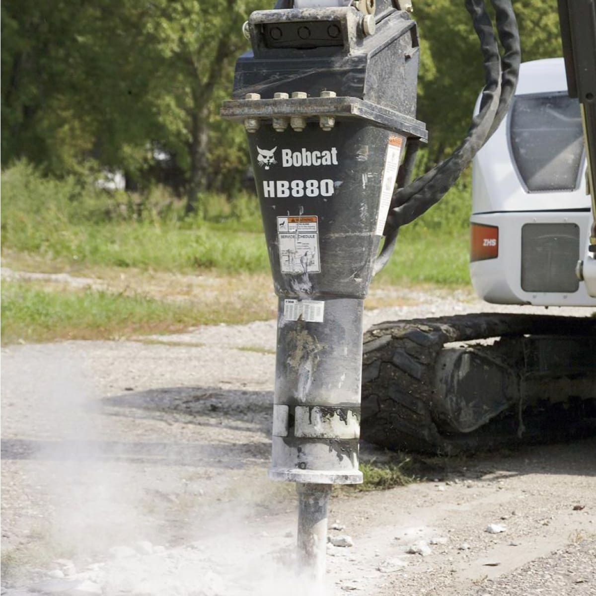MANUAL DE MANUTENÇÃO E OPERAÇÃO ROMPEDOR SERIE HB BOBCAT