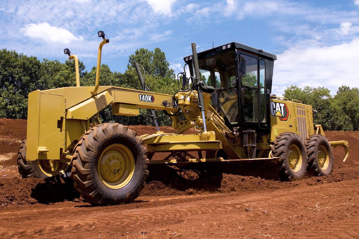 MANUAL DE OPERAÇÃO E MANUTENÇÃO MOTONIVELADORA 140H CATERPILLAR