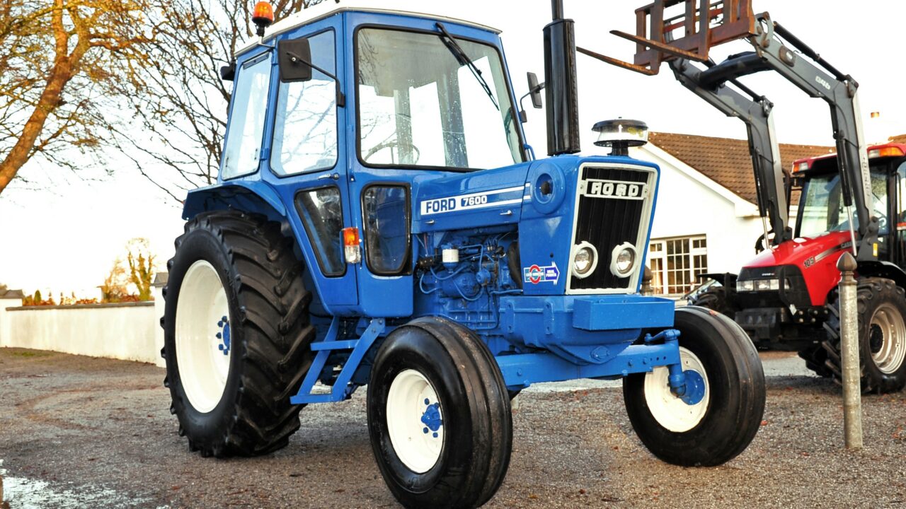MANUAL DE SERVIÇO  TRATOR  4600 – 7600 FORD