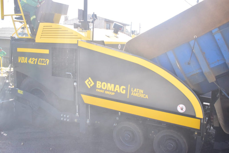 CATALOGO DE PEÇAS VIBRO ACABADORA DE ASFALTO BOMAG - VDA 421 MAX