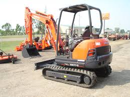 CATALOGO DE PEÇAS MINI ESCAVADEIRA - KX71-3 KUBOTA