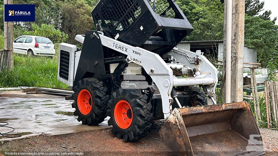 MANUAL DE SERVIÇO MINI CARREGADEIRA TSR50/60 TEREX