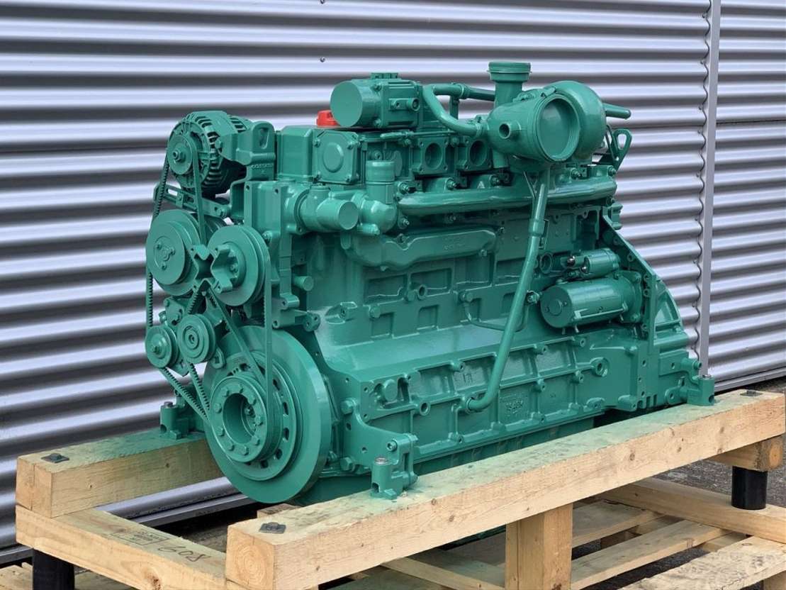 MANUAL DE OPERAÇÃO E MANUTENÇÃO - TAD1343GE, TAD1344GE, TAD1345GE, TAD1355GE VOLVO