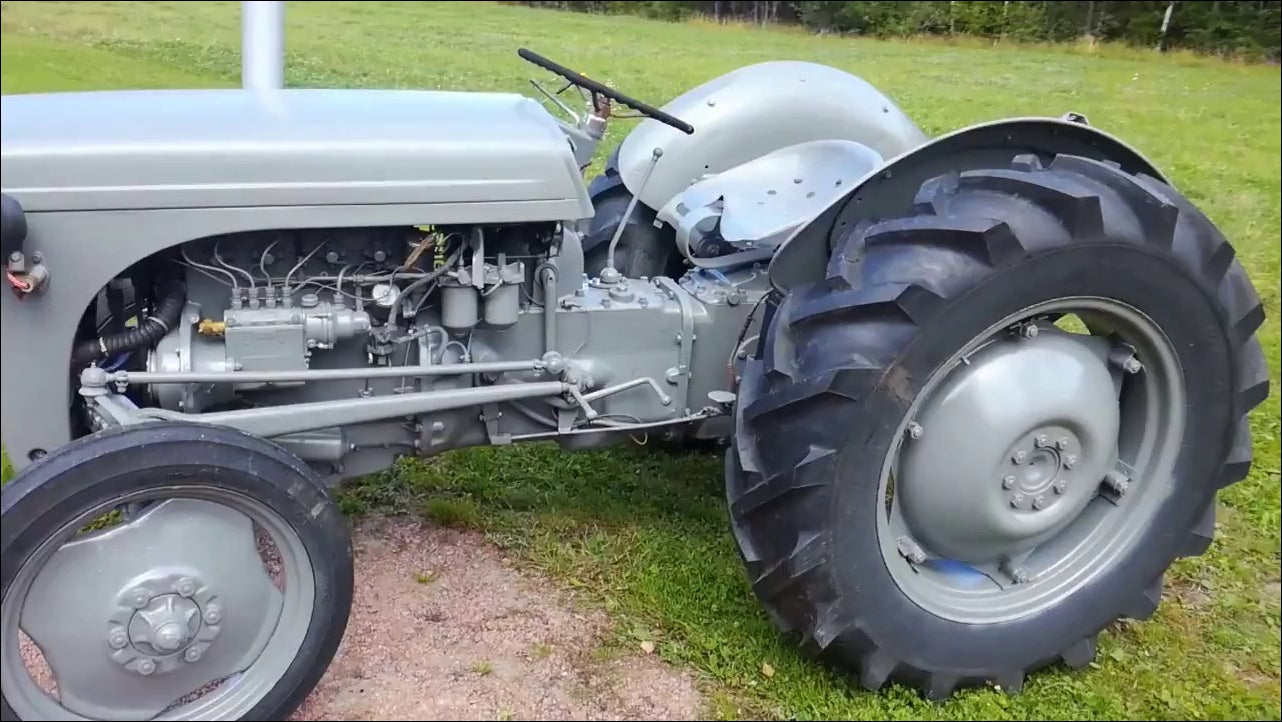 Catalogo De Peças MASSEY FERGUSON - TE 20 - Trator