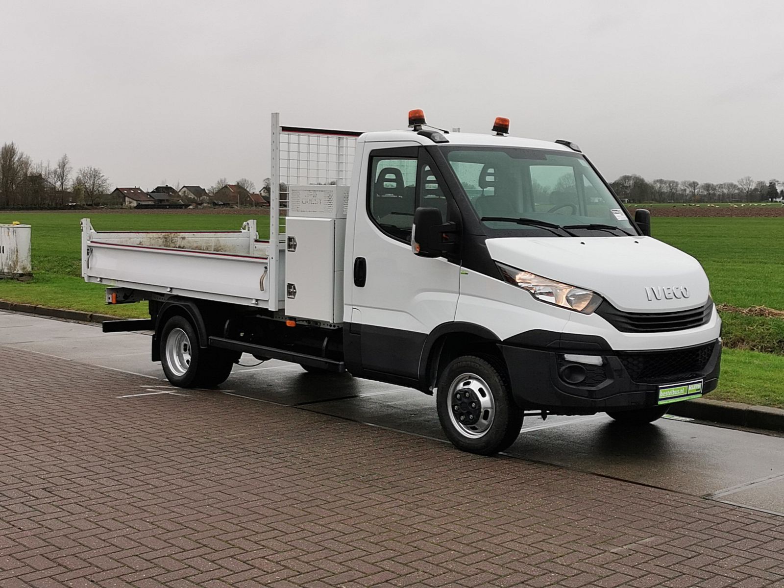 CATÁLOGO DE PEÇAS IVECO -EURO 5 - DAILY 35S14 ECOLINE - CABINE SIMLPES