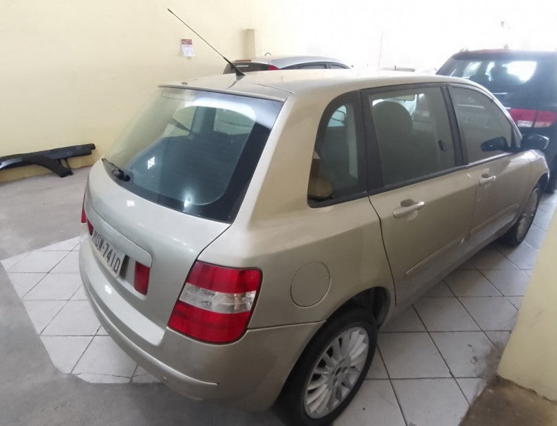 Catalogo De Peças FIAT - Stilo 1.8 8v 2003 - 2006
