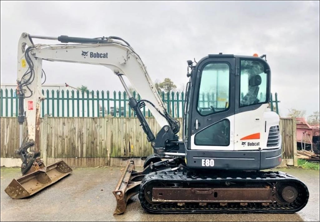 Manual De Serviço BOBCAT - E80 - Escavador