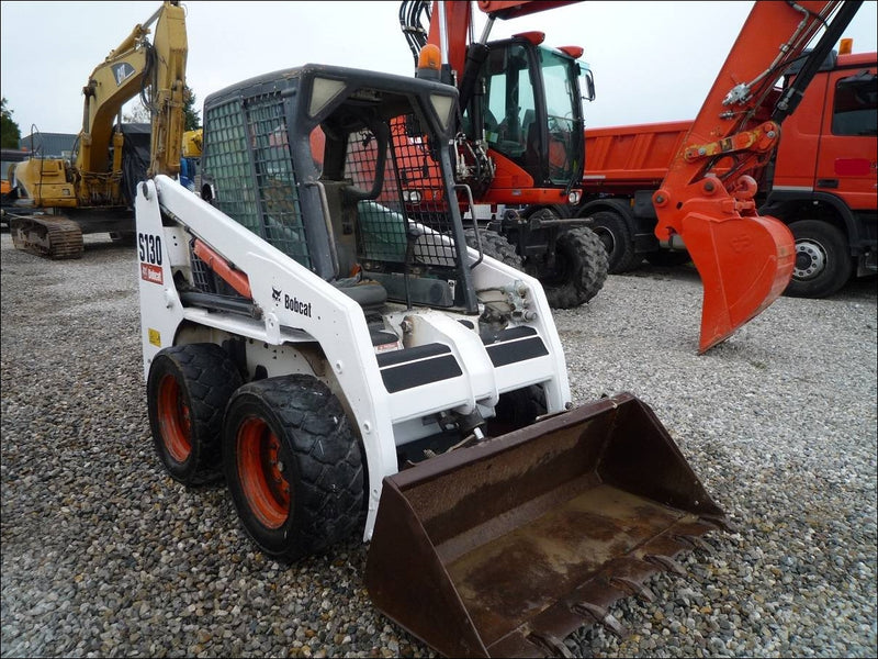 Manual De Serviço BOBCAT - S130 - Mini Carregadeira