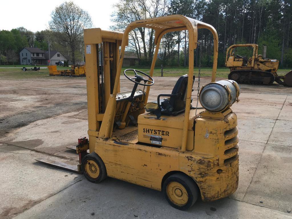 MANUAL DE SERVIÇO HYSTER - S30-50C - (C002) - EMPILHADEIRA