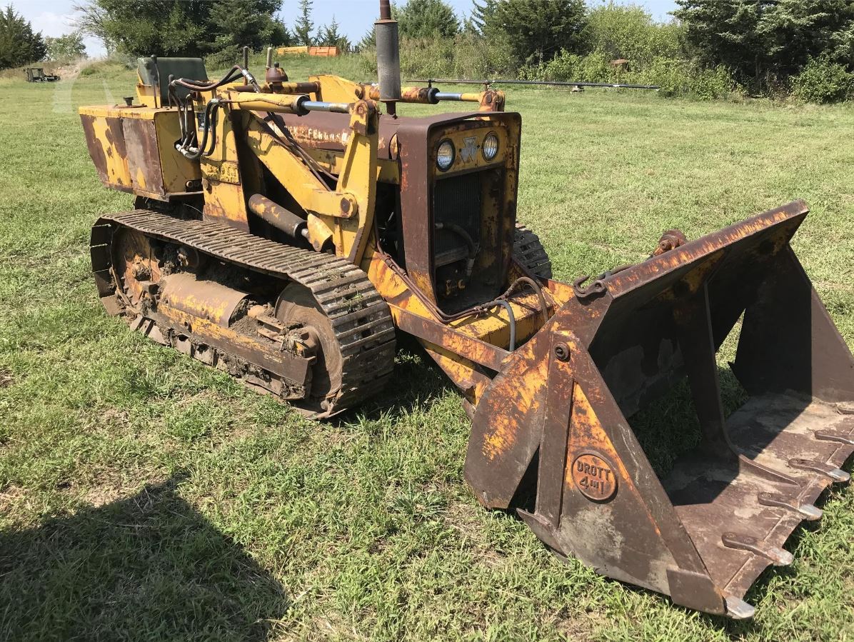 CATALOGO DE PEÇAS MASSEY FERGUSON - MF2244 - TRATOR ESTEIRA
