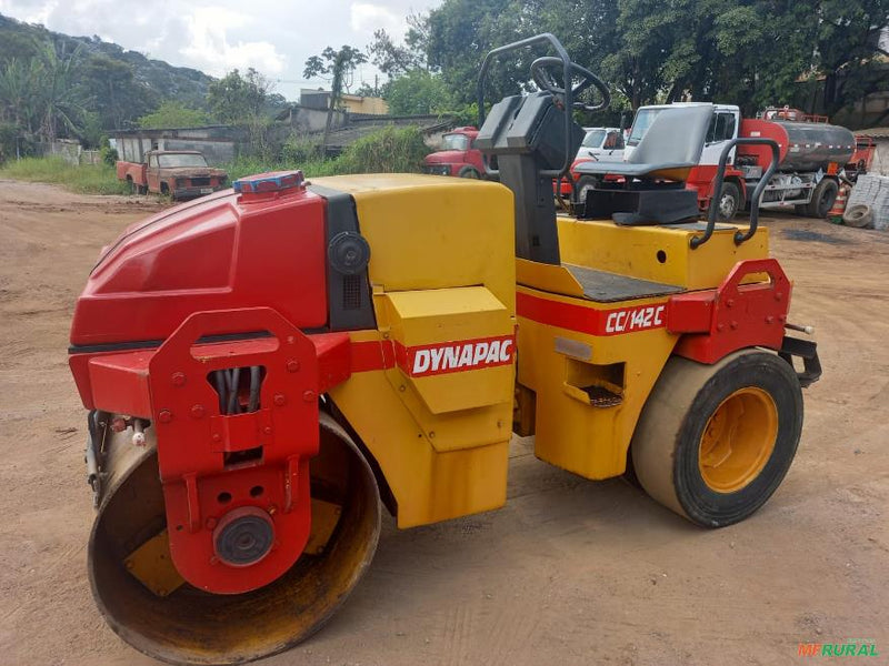 MANUAL DE SERVIÇO DYNAPAC - CC142C - ROLO VIBRATÓRIO