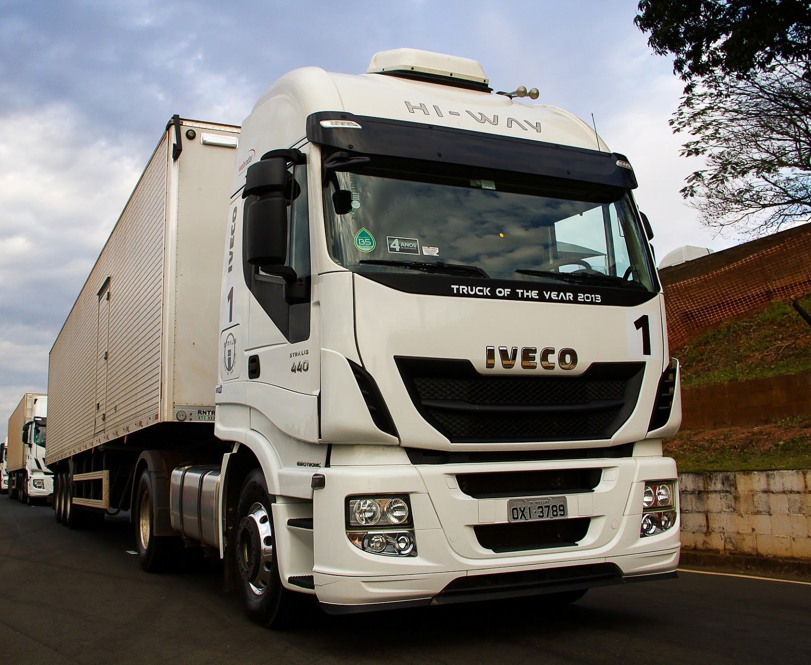 CATÁLOGO DE PEÇAS IVECO - STRALIS 490S44T HI-WAY EUROTRONIC - ECOLINE