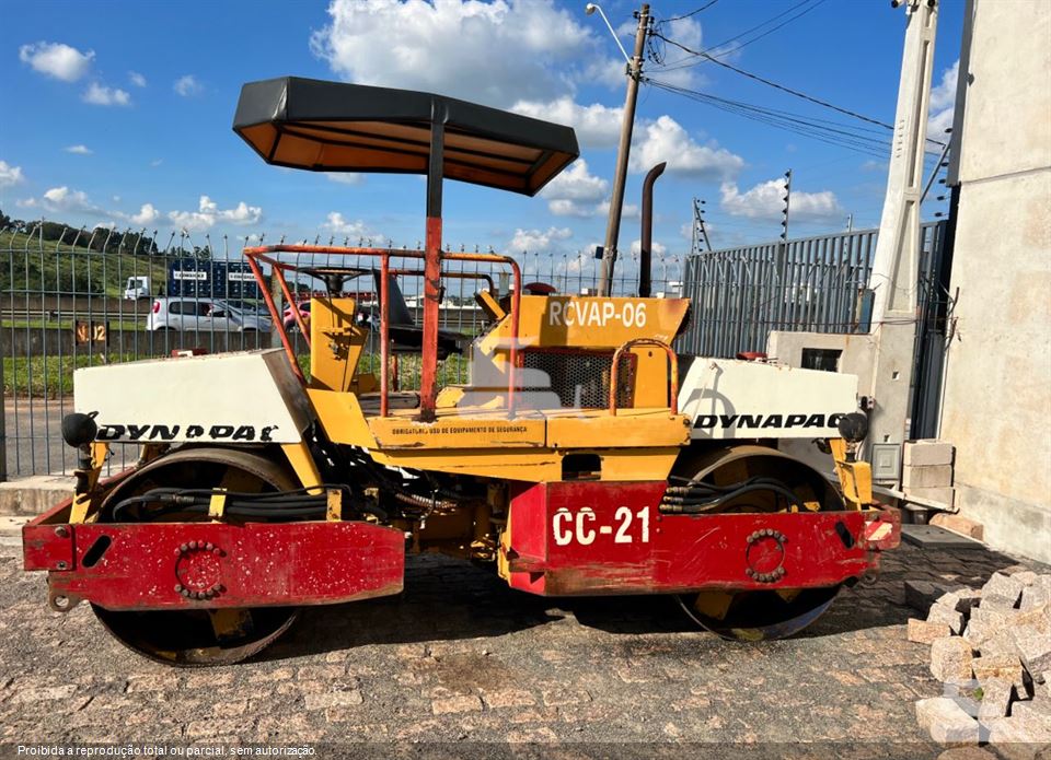 MANUAL DE SERVIÇO DYNAPAC - CC21 JD - ROLO VIBRATÓRIO