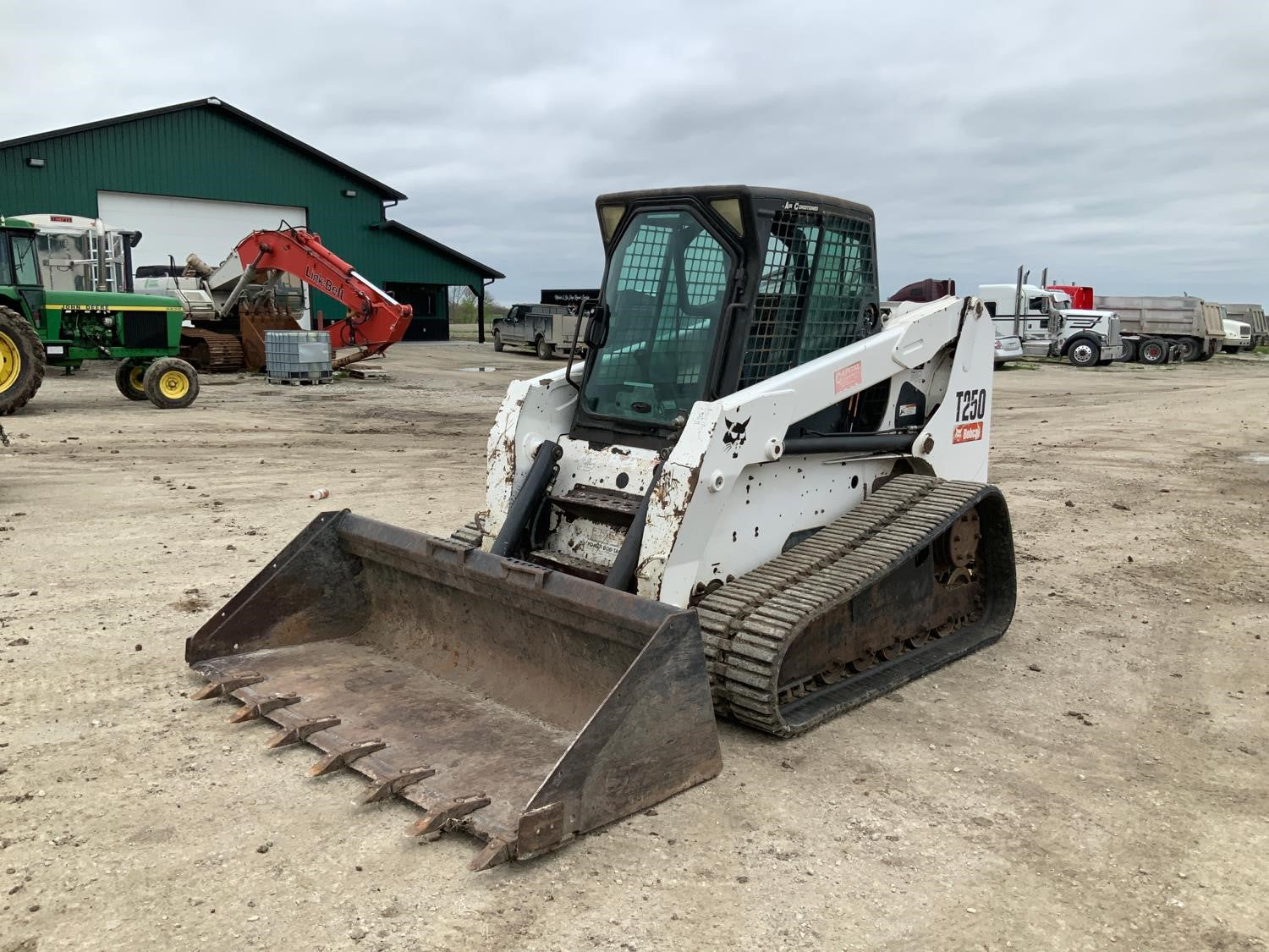 CATÁLOGO DE PEÇAS BOBCAT - T250 - MINI CARREGADEIRA