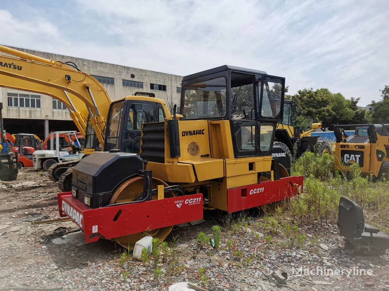 MANUAL DE SERVIÇO DYNAPAC - CC211C - ROLO VIBRATÓRIO