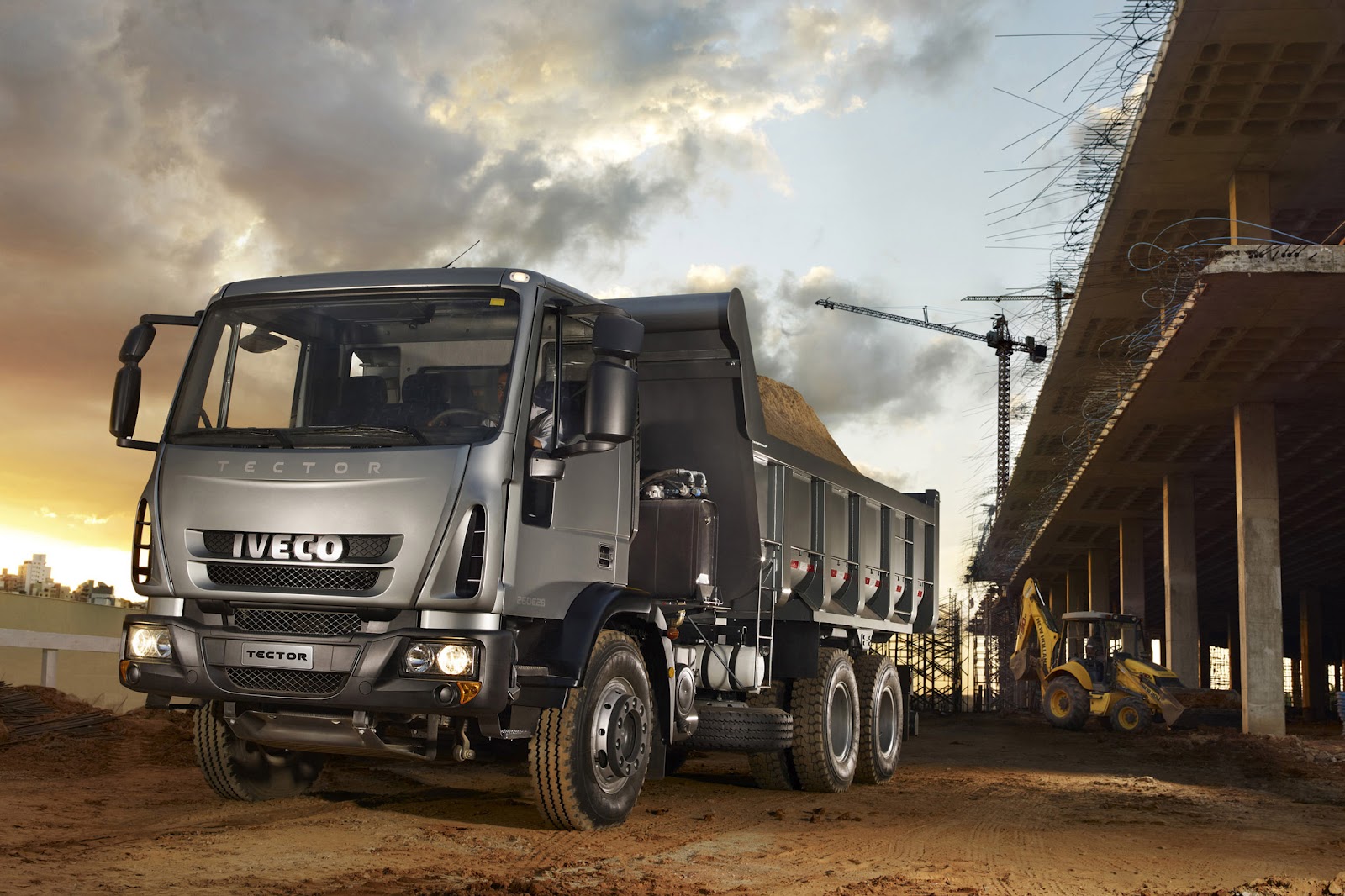 CATÁLOGO DE PEÇAS IVECO - EURO 5 - TECTOR 240E22 ATTACK - ECOLINE