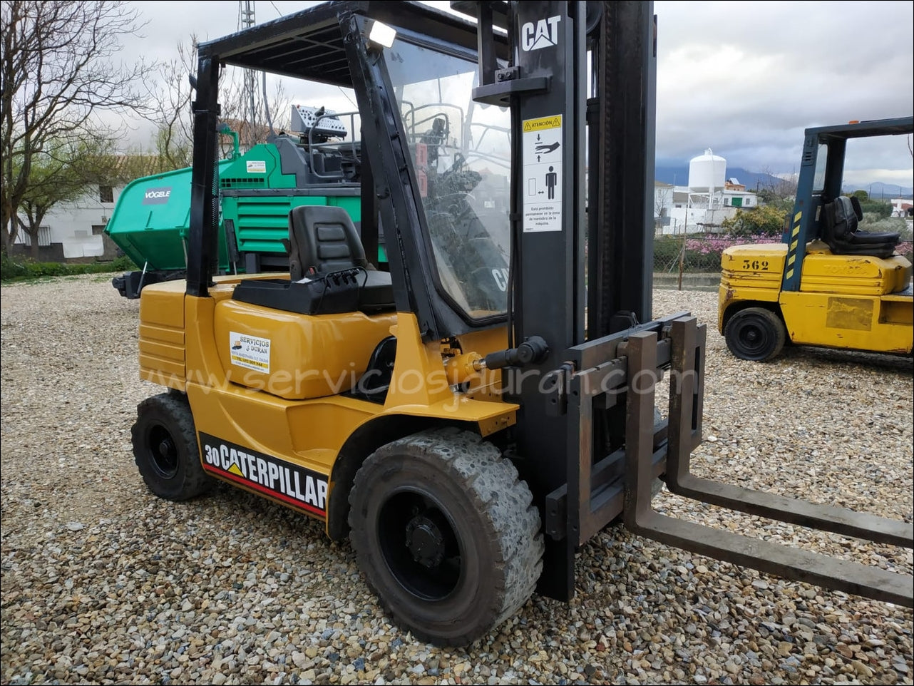 Catalogo De Peças CATERPILLAR - DP30 FC - Empilhadeira
