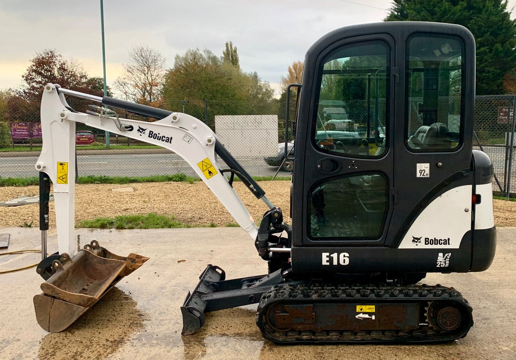 CATÁLOGO DE PEÇAS BOBCAT - E16 - MINI ESCAVADEIRA