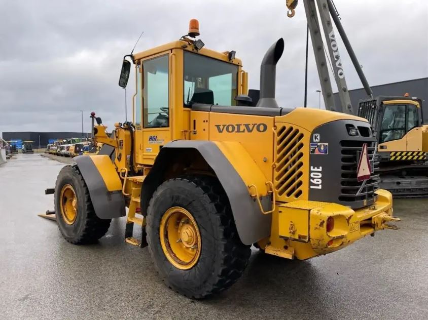 MANUAL DE SERVIÇO DE OFICINA VOLVO - L60E - PA CARREGADEIRA