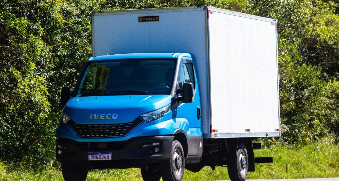 CATÁLOGO DE PEÇAS IVECO EURO 5 - DAILY MY 70-170 - CABINE SIMPLES
