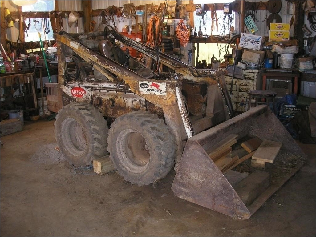 Manual De Serviço BOBCAT - 600\600D\610\611 - Mini Carregadeira