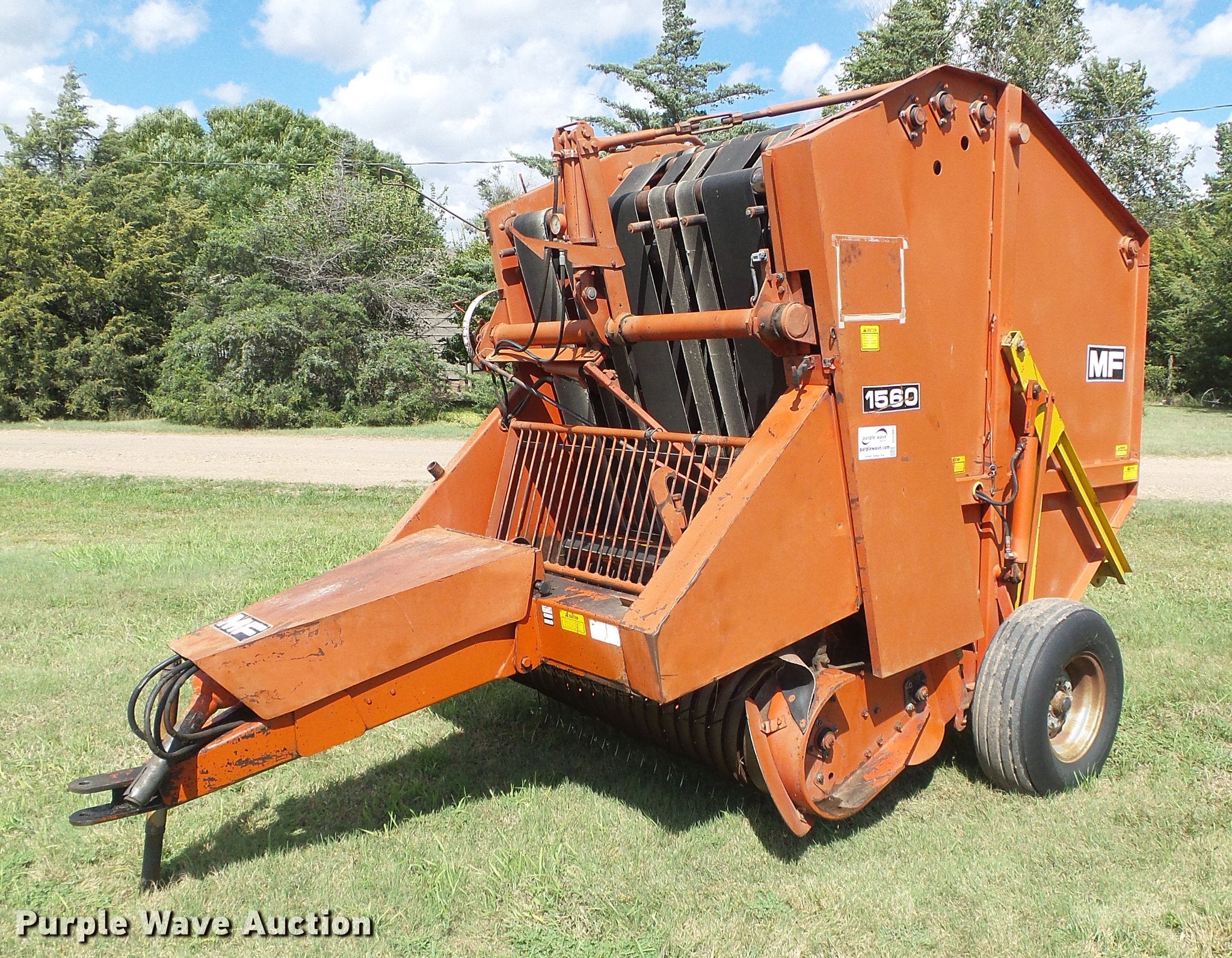 CATÁLOGO DE PECAS MASSEY FERGUSON - 1560 - ENFARDADORA