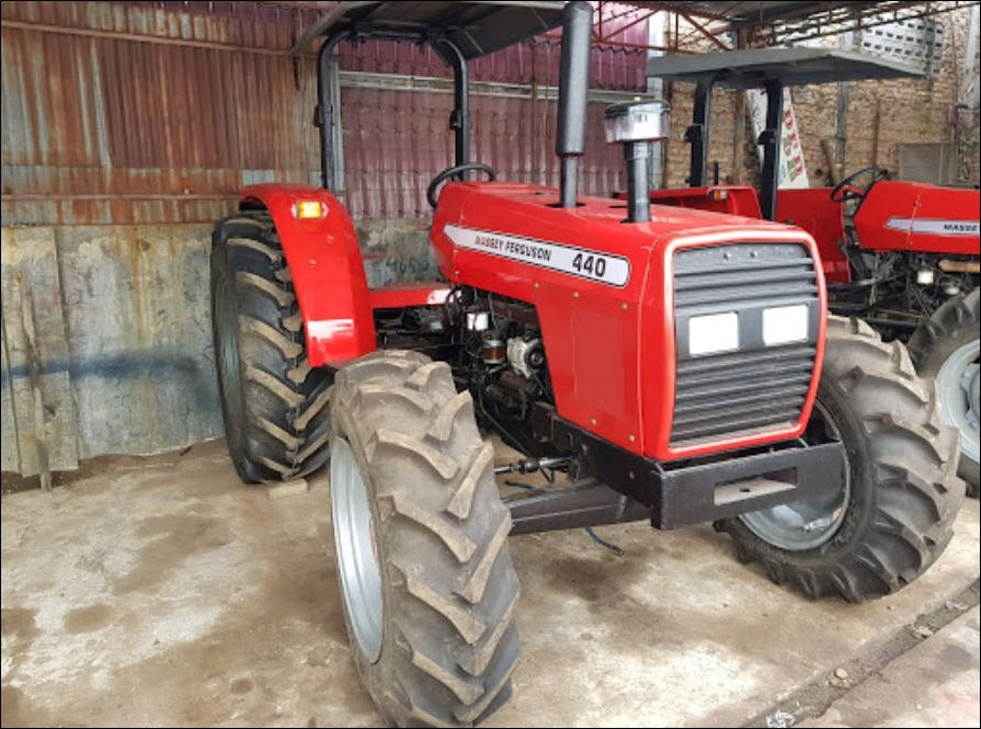 Catalogo De Peças MASSEY FERGUSON - MF 440X - Trator Compacto