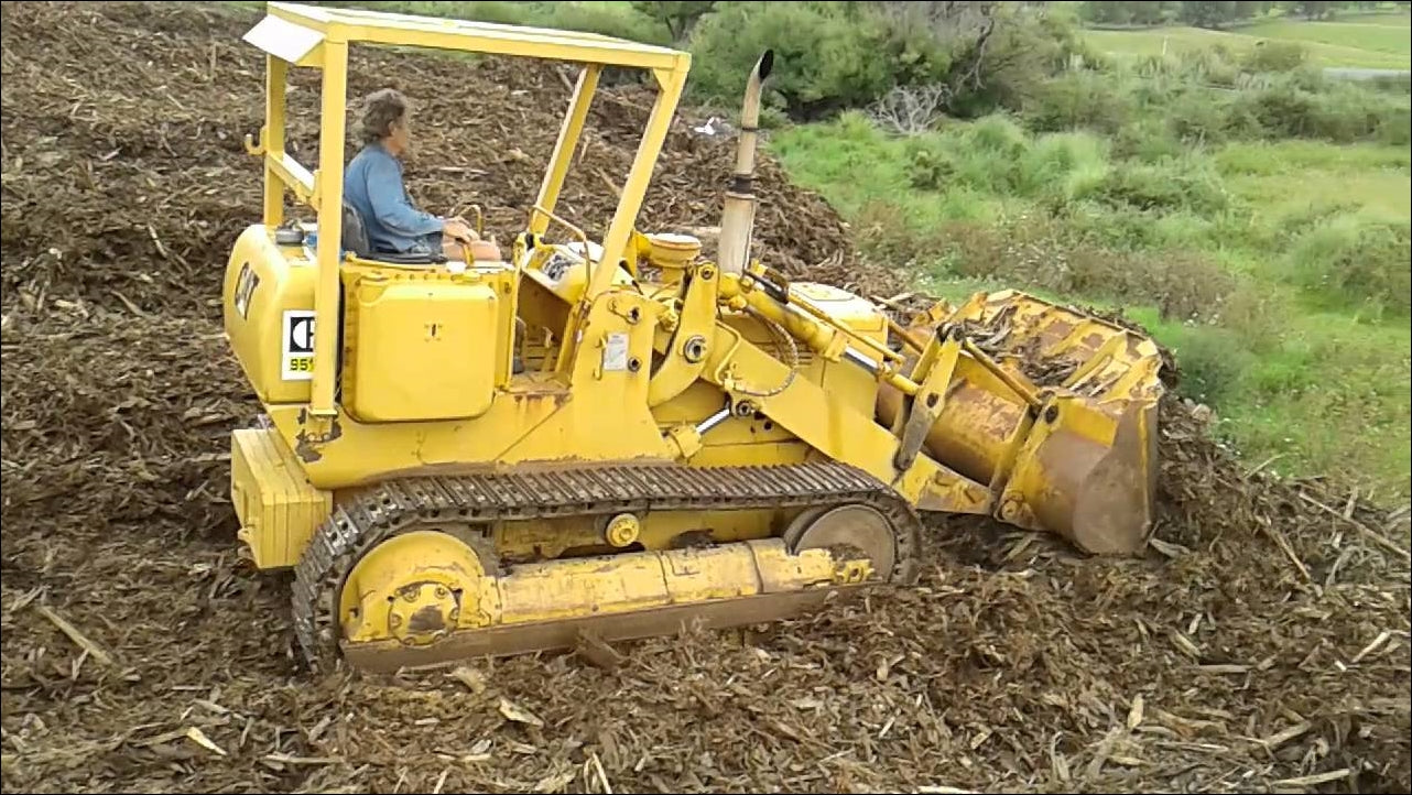 CATALOGO DE PEÇAS CATERPILLAR - 951B - CARREGADEIRA DE ESTEIRA EM PDF