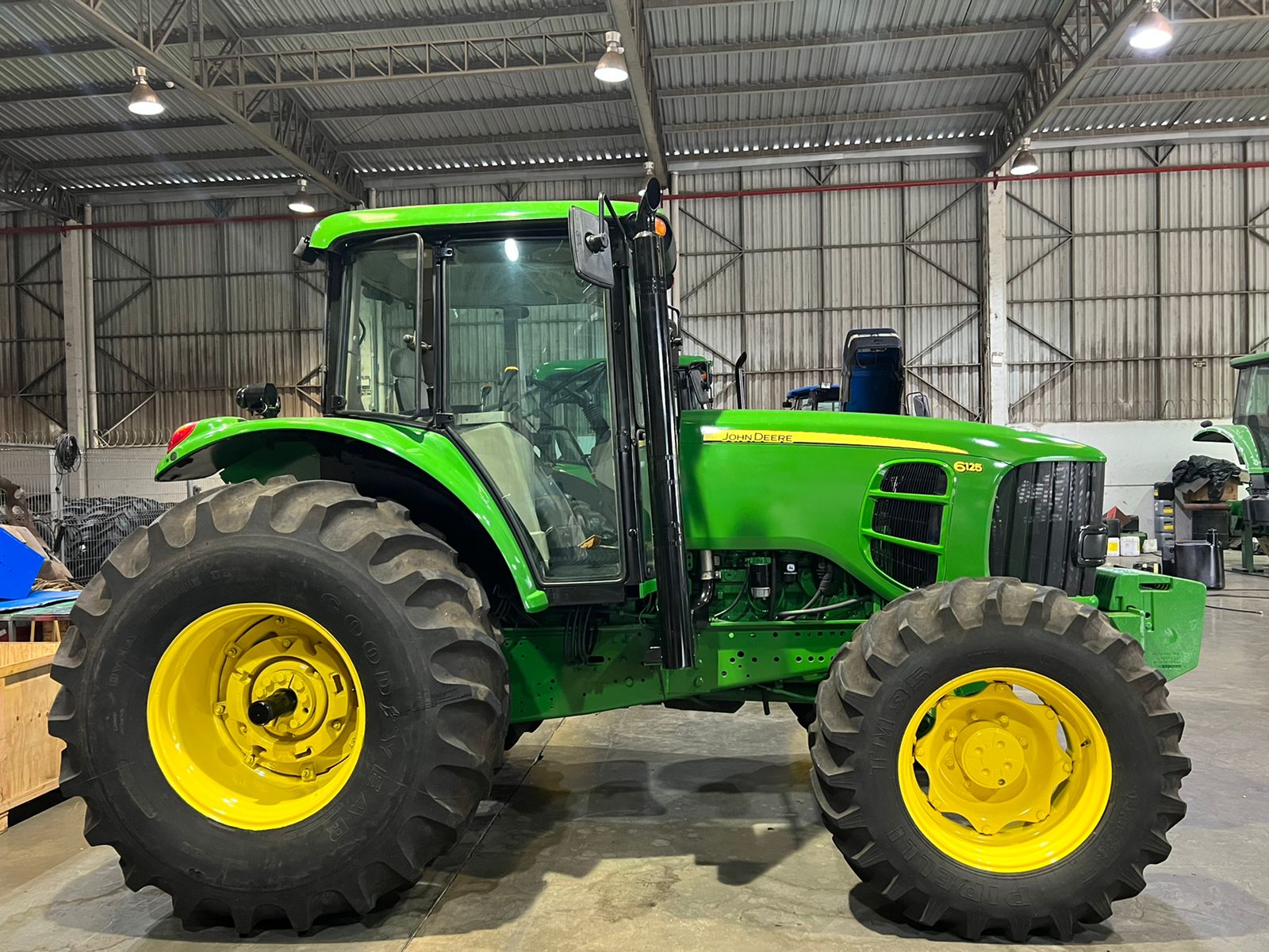 MANUAL DE SERVIÇO MECÂNICO JOHN DEERE - 6110J, 6125J, 6130J - TRATORES