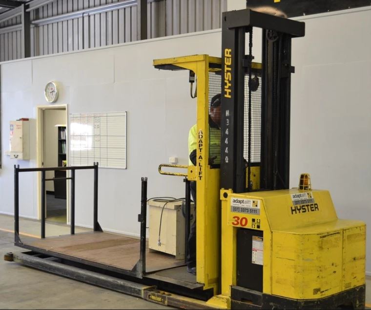 MANUAL DE SERVIÇO HYSTER - R30ES - (B174) - EMPILHADEIRA