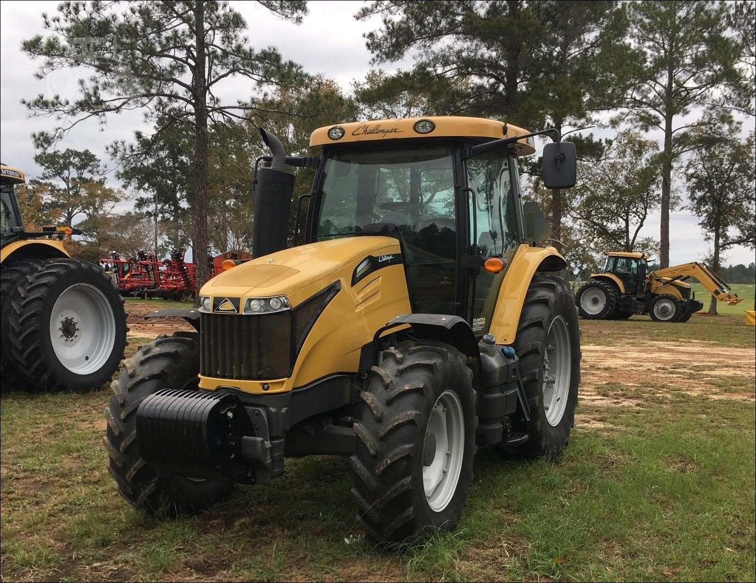 Catalogo De Peças CHALLENGER - MT515D (WITH AUTOPOWER IV)