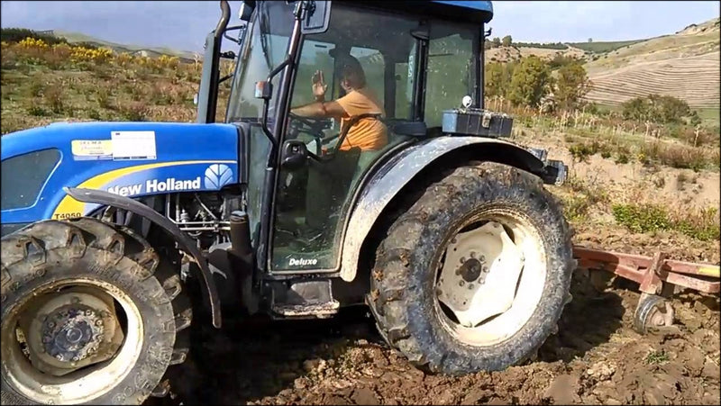 Catalogo De Pecas New Holland - T4050 - LUXO - 2007\2014