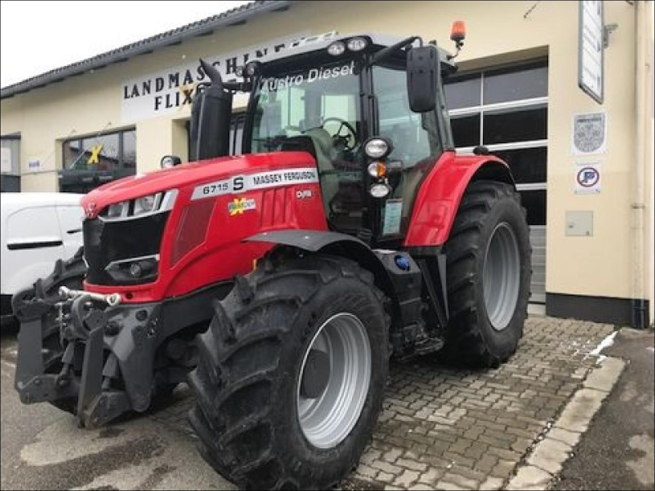 Catalogo De Peças MASSEY FERGUSON - MF 6715 S (DYNA 4) - Trator