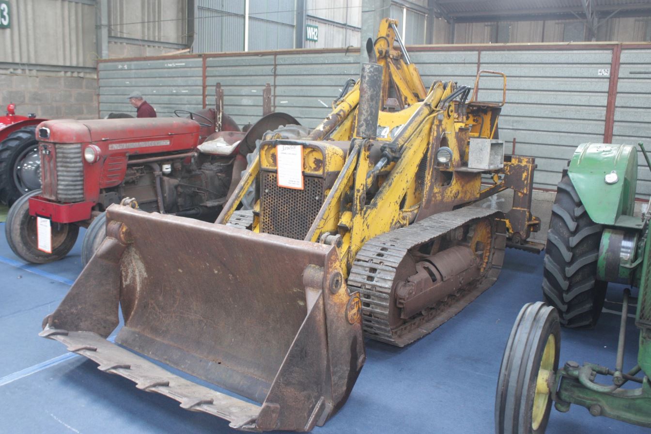 CATALOGO DE PEÇAS MASSEY FERGUSON - 700D - TRATOR ESTEIRA