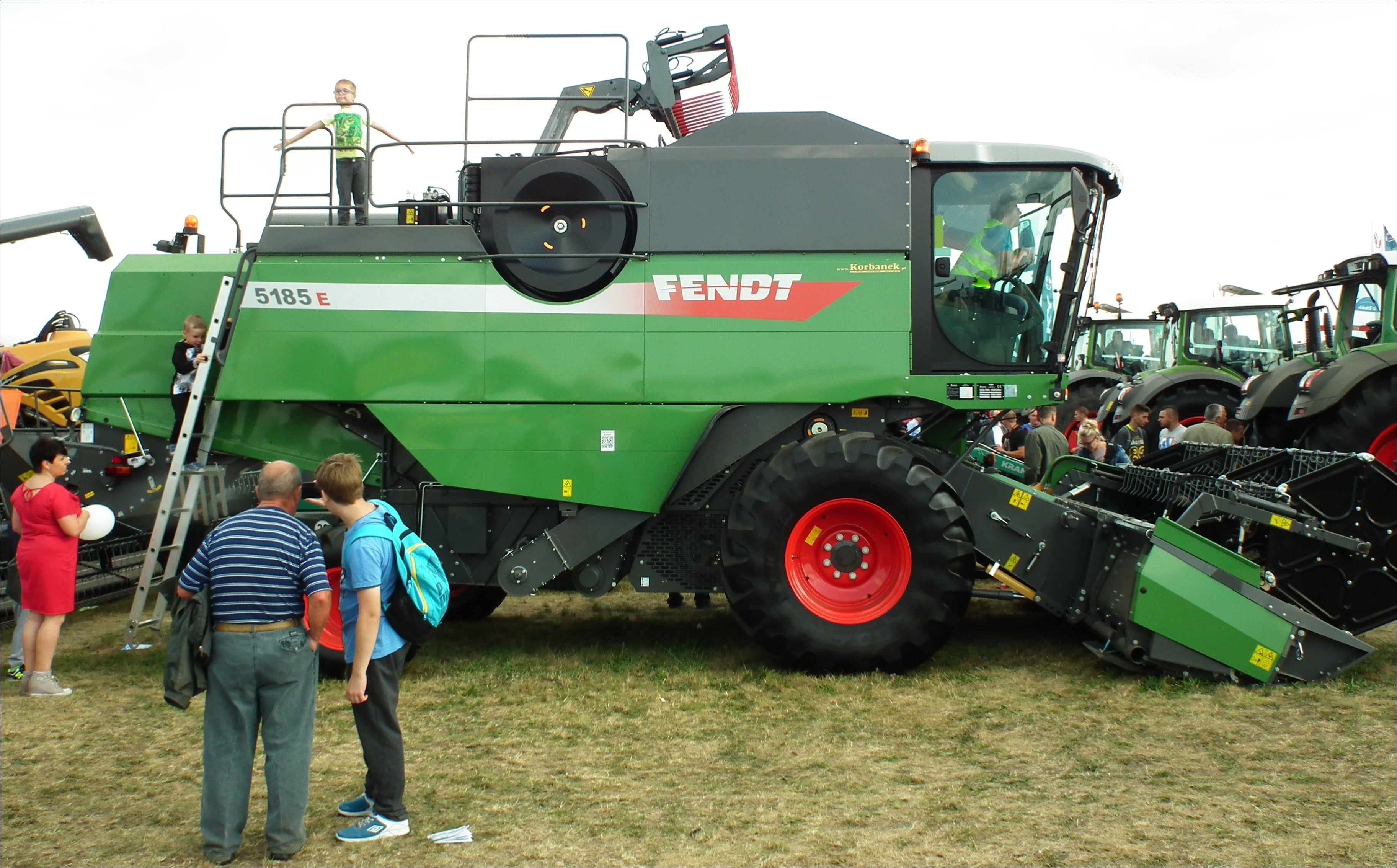 Catalogo De Peças FENDT - 5185E COMBINE - Colheitadeira