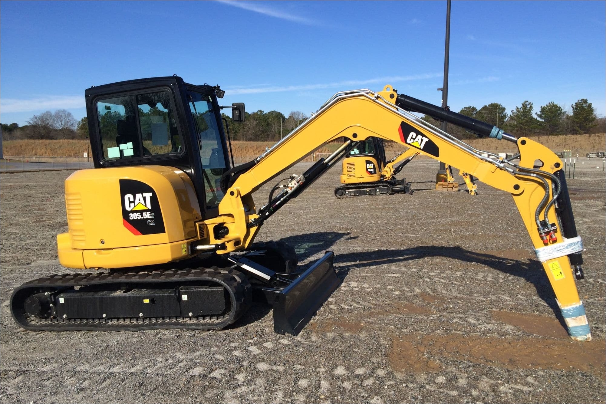 CATALOGO DE PEÇAS CATERPILLAR - 305.5E2 CR - MINI ESCAVADEIRA HIDRÁULICA EM PDF