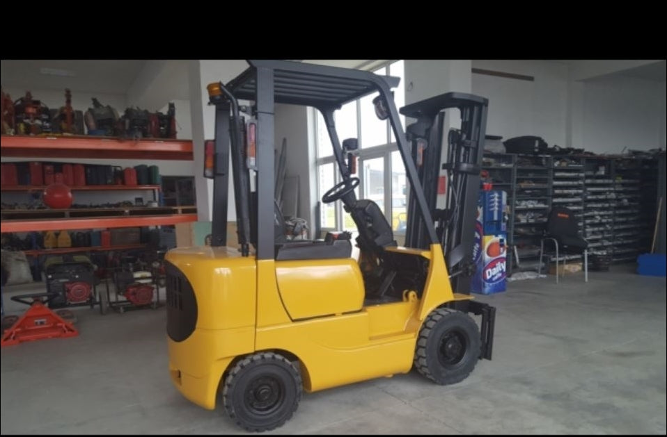 Catalogo De Peças CATERPILLAR - DP15K MC - Empilhadeira