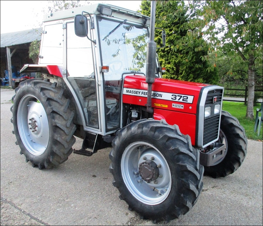 Catalogo De Peças MASSEY FERGUSON - MF 372 N - Trator